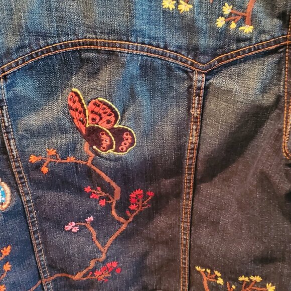 GAP JEAN JACKET EMBROIDERED AND CUSTOM DESIGNED WITH RHINESTONES SIZE M - Picture 8 of 16